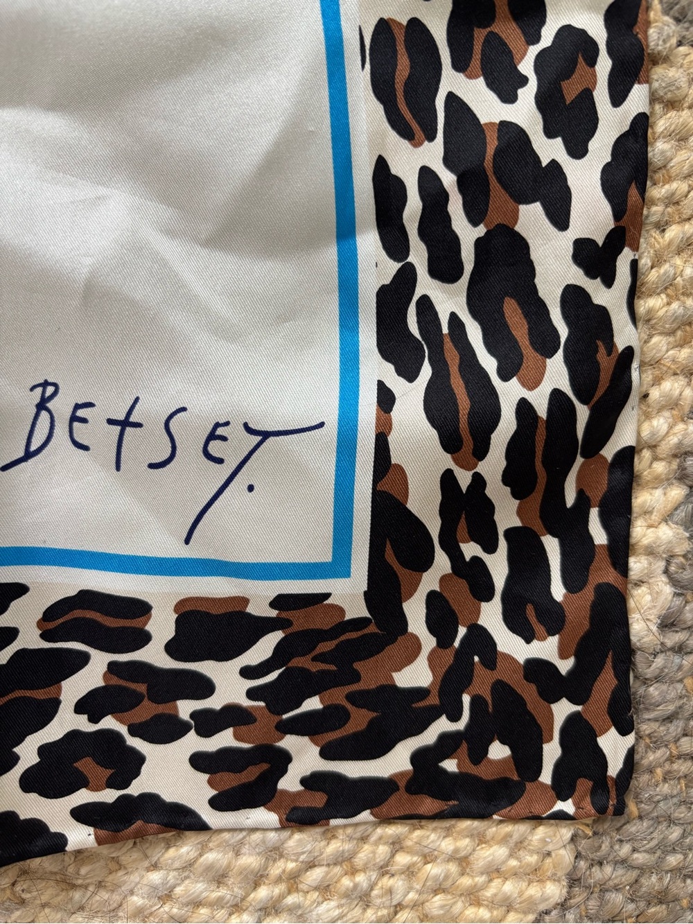Rare and vintage pop art Betsey Johnson Scarf with leopard print roll hem border - Picture 2 of 4